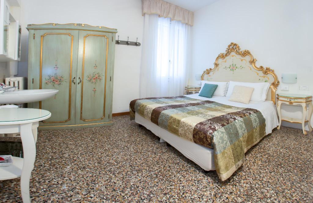 Hotel Casa Petrarca Венеция Экстерьер фото